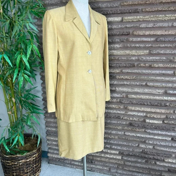 Saks Fifth Avenue Collection Gold Wool Blend Tunic Blazer Skirt Suit Size 10 - Picture 8 of 8